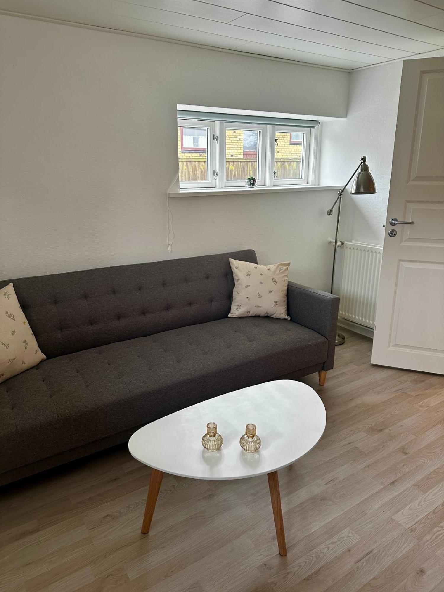Skon Lejlighed Med Egen Terrasse Og Have Taet Pa Centrum I Skagen Eksteriør bilde